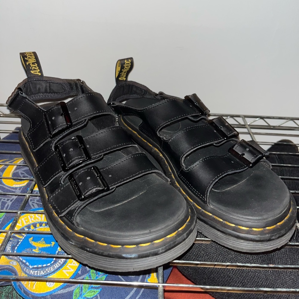 DOC MARTEN SOLOMAN FISHERMAN SANDALS
